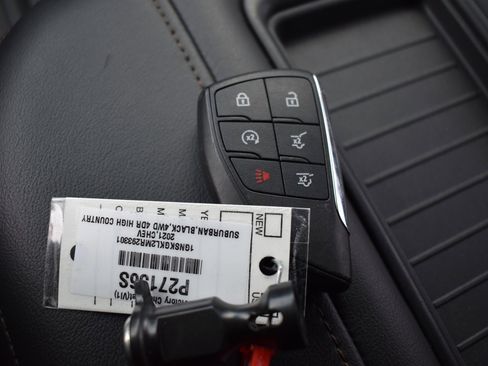 Used 2021 Chevrolet Suburban High Country image 37