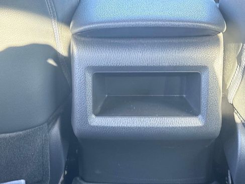 Used 2023 Toyota Camry SE image 15