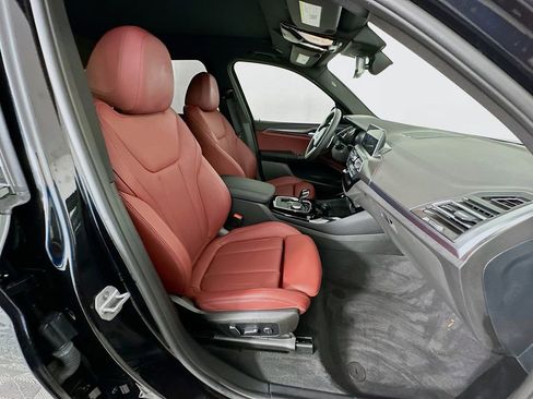 Certified 2024 BMW X3 xDrive30i w/ M Sport Package image 29