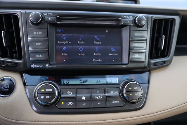 Used 2014 Toyota RAV4 Limited AWD/4WD image 26
