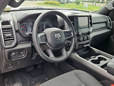 Used 2024 RAM 1500 Big Horn AWD/4WD image 26
