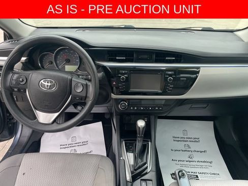 Used 2014 Toyota Corolla LE FWD image 21