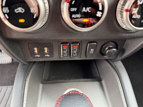 Used 2025 Mitsubishi Outlander Sport LE AWD/4WD image 29