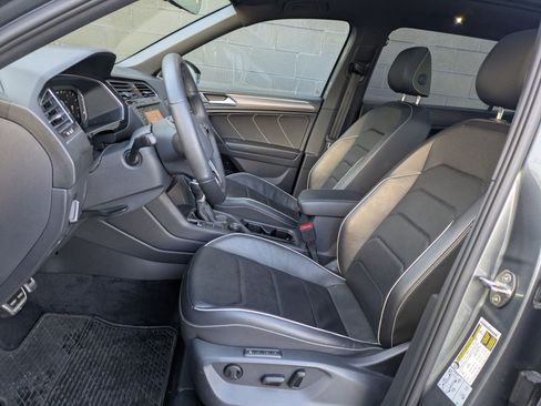 Used 2022 Volkswagen Tiguan SEL R-Line image 22