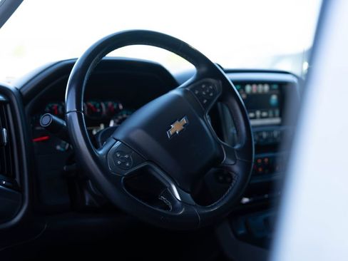Used 2016 Chevrolet Silverado 2500 LTZ w/ Z71 Package, Off-Road AWD/4WD image 23