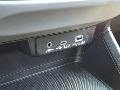 Certified 2026 Subaru Crosstrek 2.5i Premium AWD/4WD image 23