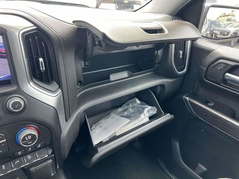 Used 2022 Chevrolet Silverado 1500 LTZ w/ LTZ Premium Package image 38