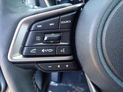 New 2025 Subaru Ascent Limited image 17