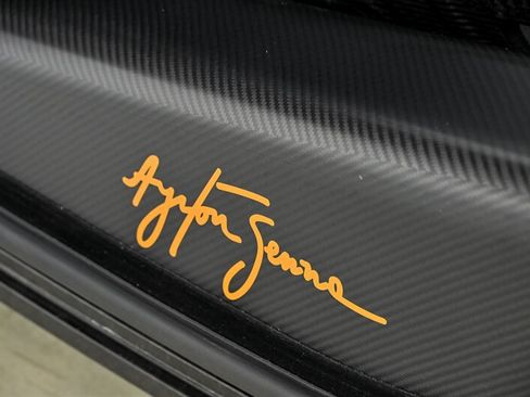 Used 2019 McLaren Senna RWD image 26