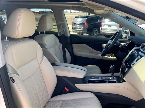 Used 2023 Nissan Murano Platinum w/ Cargo Package image 9