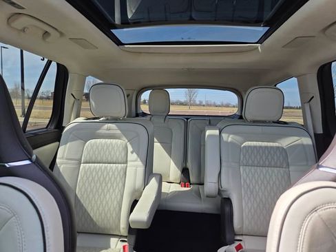 Used 2020 Lincoln Aviator Black Label w/ Dynamic Handling Package image 36