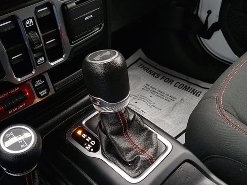 Certified 2021 Jeep Wrangler Unlimited Rubicon image 30