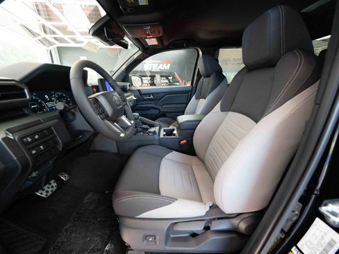 New 2026 Toyota Tacoma TRD Sport image 9