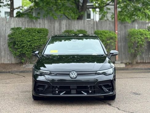 Used 2026 Volkswagen Golf R AWD/4WD image 9
