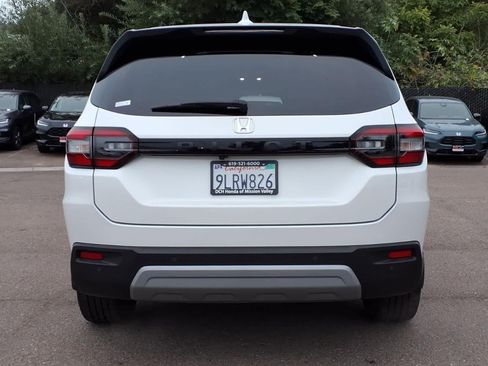 Certified 2024 Honda Pilot EX-L image 5