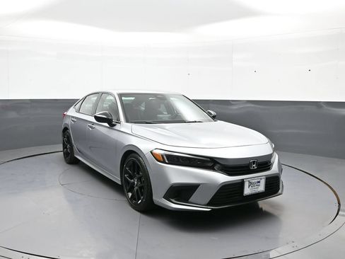 Certified 2024 Honda Civic Sport image 3