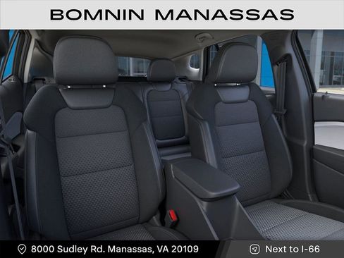 New 2026 Chevrolet Trax LT image 16