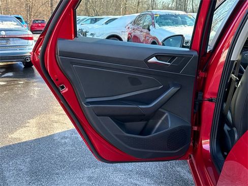 Certified 2023 Volkswagen Jetta SEL image 22