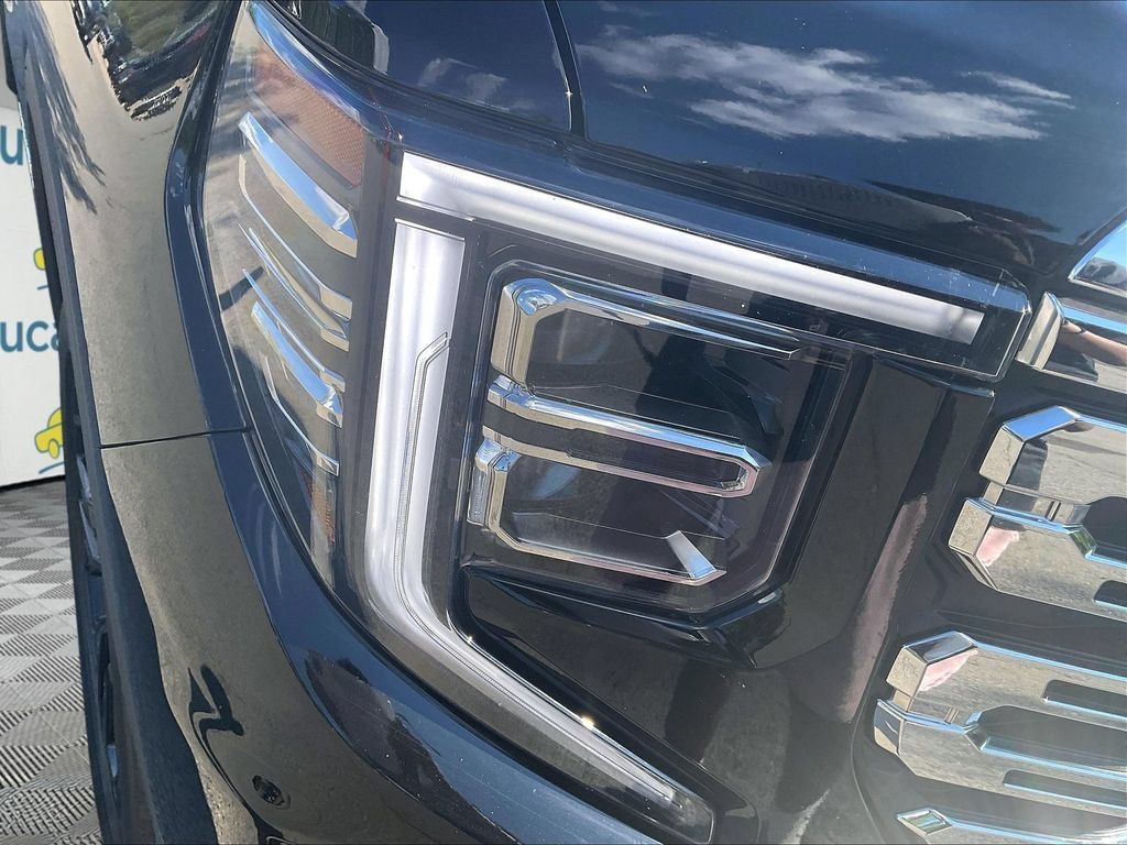 Used 2024 GMC Sierra 1500 Denali w/ Denali Reserve Package AWD/4WD image 30