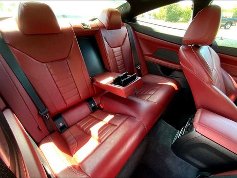 Used 2024 BMW 440i xDrive Coupe w/ Premium Package image 19