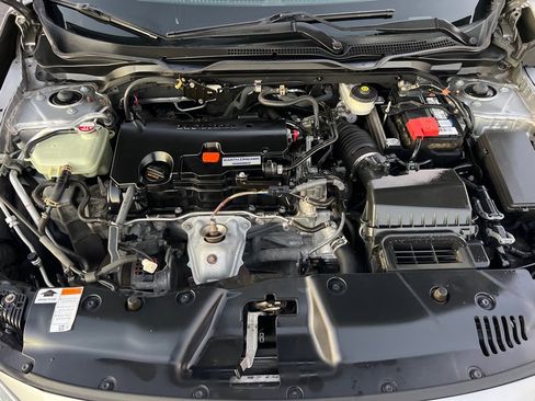 Used 2018 Honda Civic LX image 40