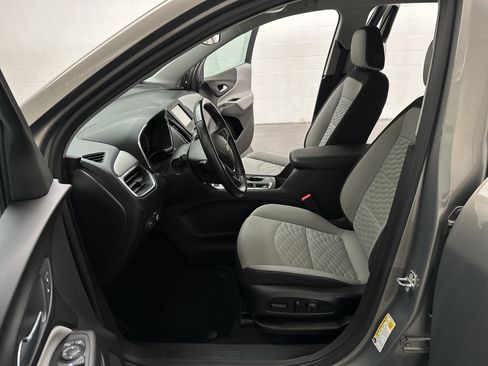 Used 2018 Chevrolet Equinox LT AWD/4WD image 18
