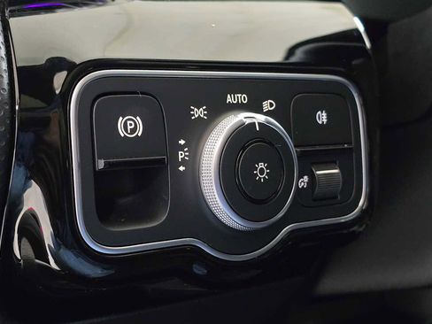 Certified 2026 Mercedes-Benz CLA 250 4MATIC image 25