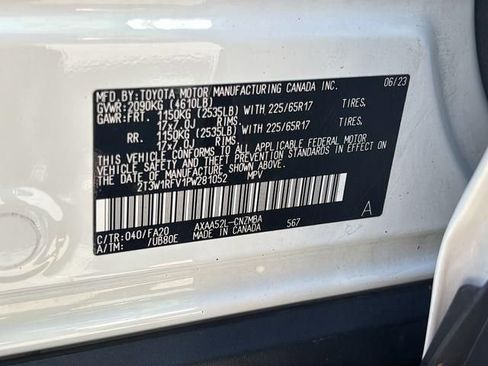 Used 2023 Toyota RAV4 XLE FWD image 27