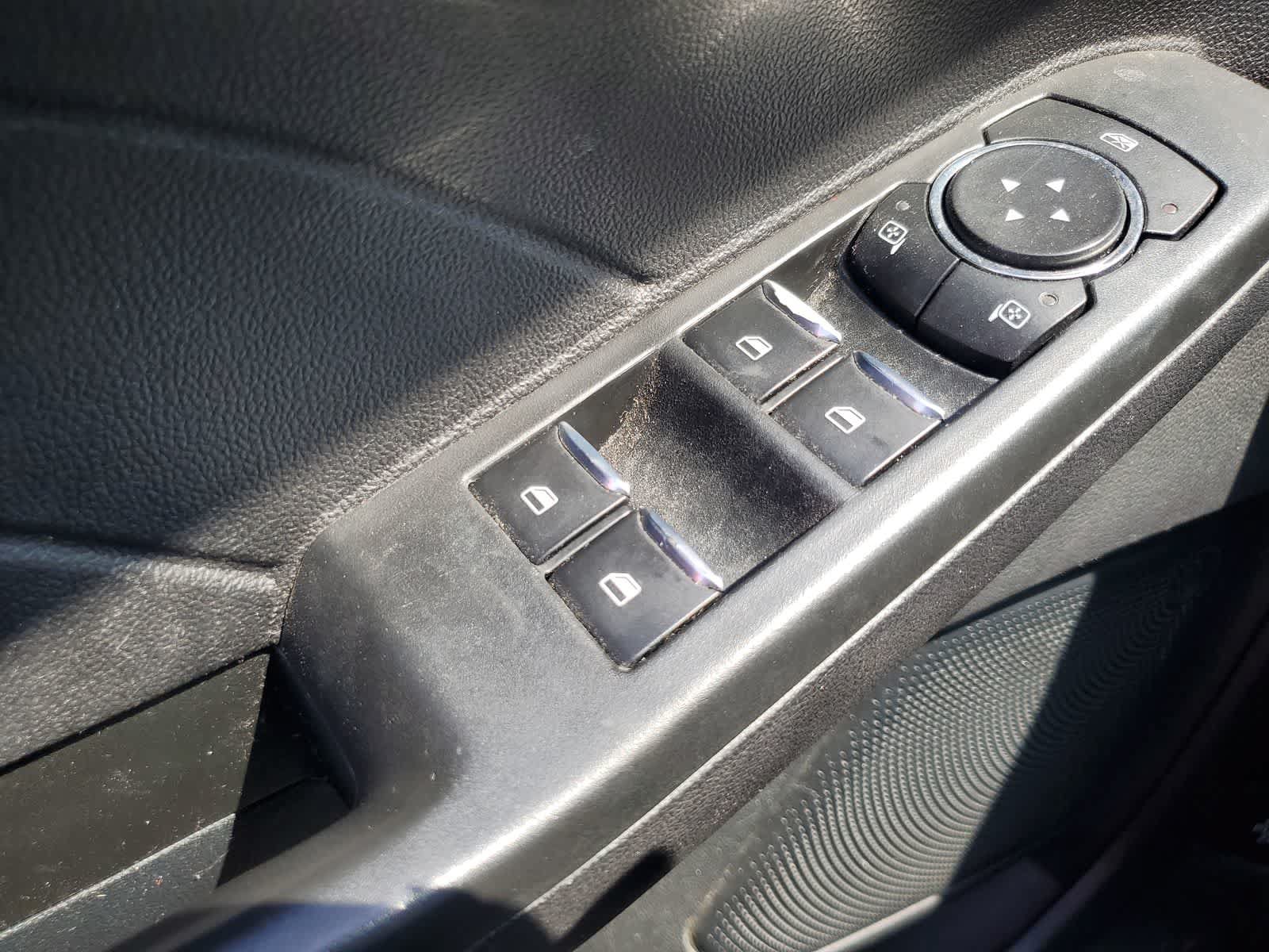Used 2021 Ford Escape SEL w/ Technology Package FWD image 24