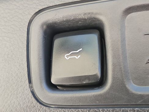 Used 2024 Ford Expedition Max Limited RWD image 20