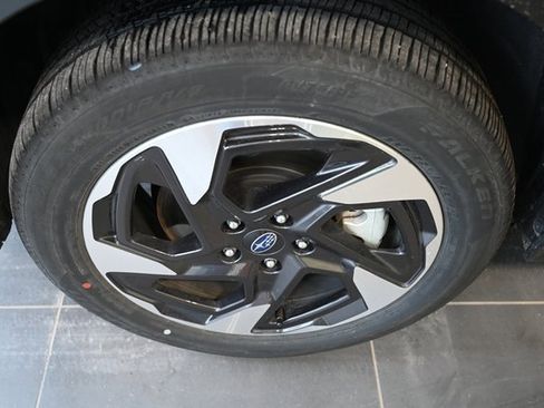 Certified 2025 Subaru Crosstrek 2.5i Limited w/ Popular Package #3A image 17