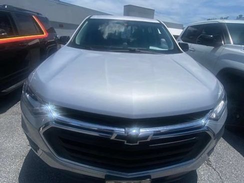 Used 2020 Chevrolet Traverse LS AWD/4WD image 1