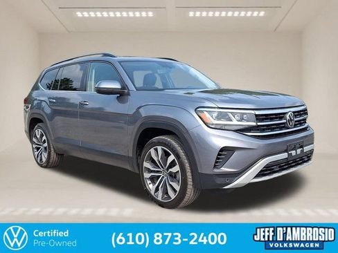 Certified 2022 Volkswagen Atlas SE w/ Panoramic Sunroof Package AWD/4WD image 1