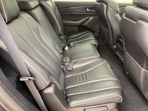 Used 2022 Acura MDX SH-AWD w/ Advance Package image 29