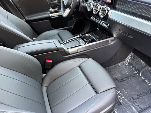 Certified 2024 Mercedes-Benz GLB 250 4MATIC image 15