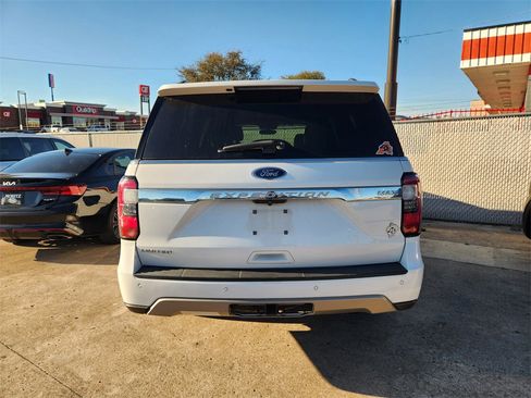 Used 2021 Ford Expedition Max Limited image 3