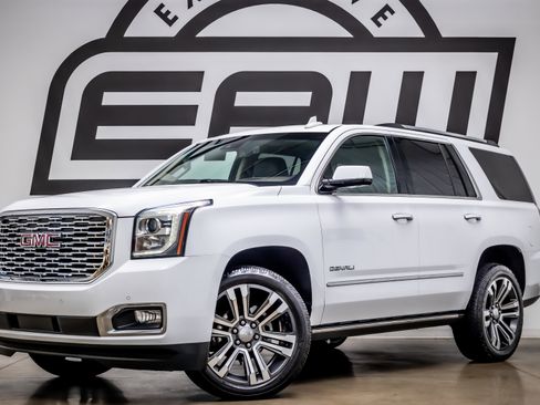 Used 2018 GMC Yukon Denali w/ Denali Ultimate Package image 1
