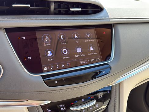 Certified 2024 Cadillac XT5 Premium Luxury AWD/4WD image 36