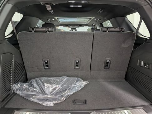 New 2026 Chevrolet Tahoe Z71 w/ Comfort Package AWD/4WD image 17