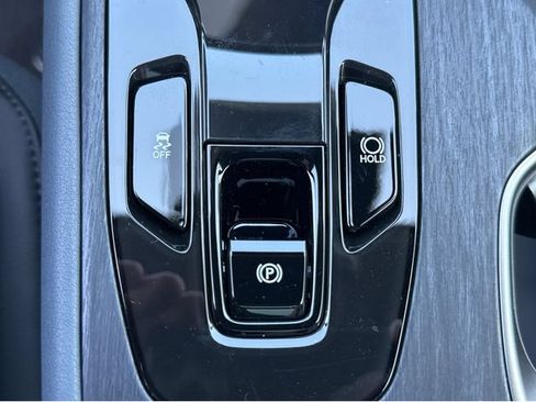 New 2026 Lexus RZ 450e AWD image 33