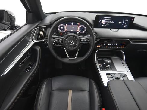 Certified 2026 MAZDA CX-70 3.3 Turbo S w/ Premium Package AWD/4WD image 29