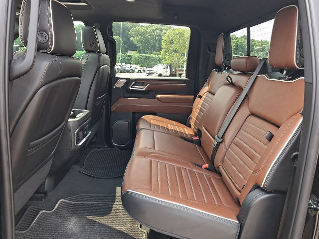 Used 2025 GMC Sierra 2500 Denali Ultimate AWD/4WD image 21
