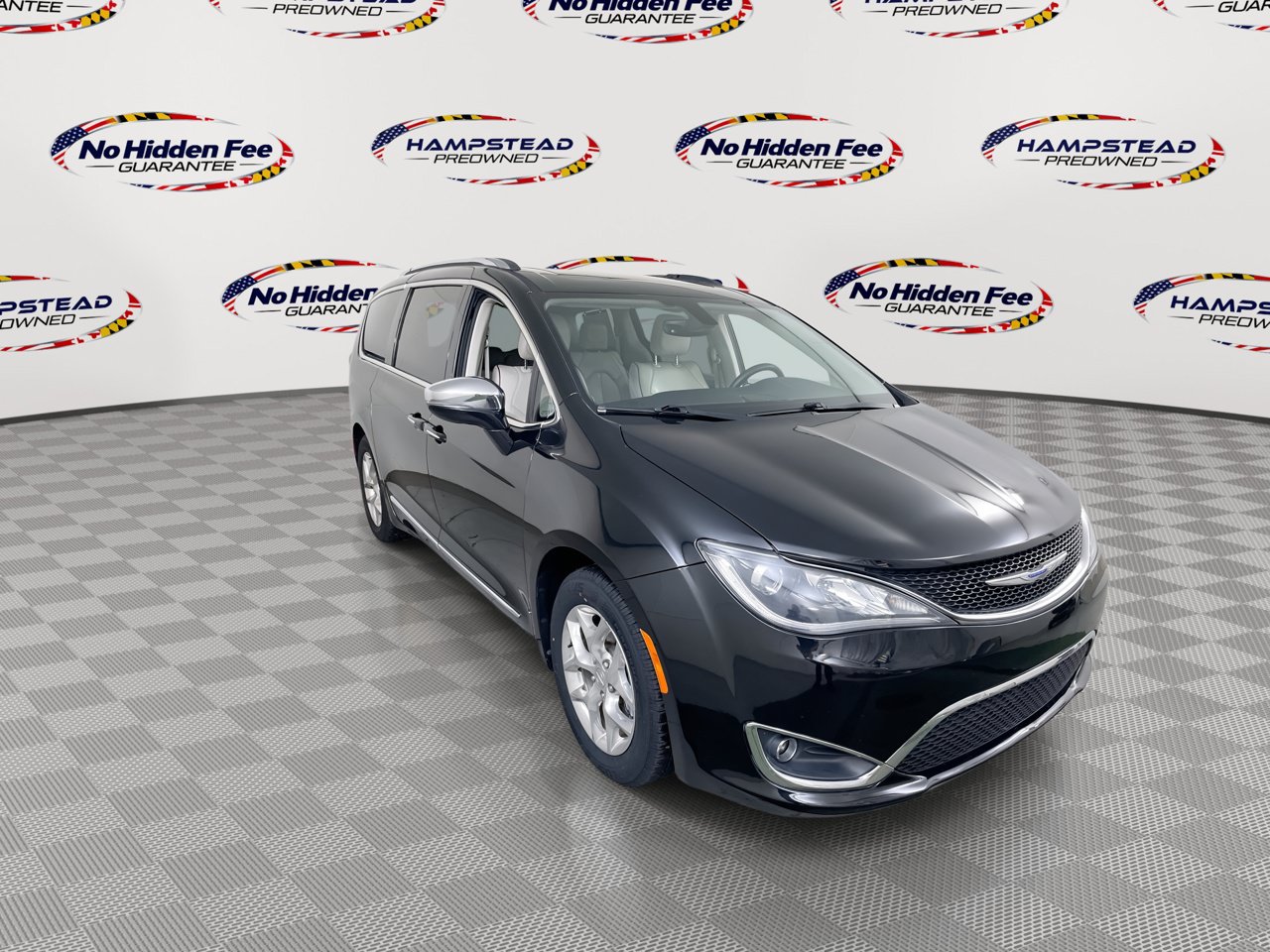 Used 2019 Chrysler Pacifica Limited FWD image 3