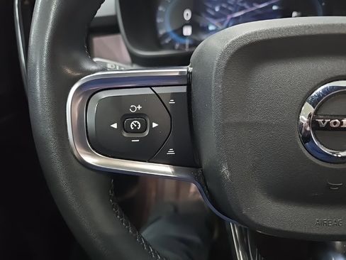 Used 2023 Volvo C40 P8 Recharge Plus image 20