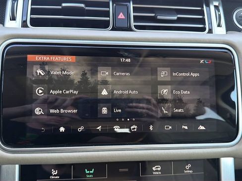 Used 2019 Land Rover Range Rover HSE AWD/4WD image 13