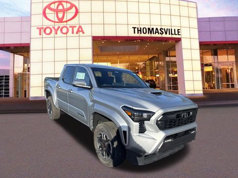 New 2025 Toyota Tacoma TRD Sport image 3
