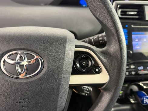 Used 2016 Toyota Prius Two FWD image 28