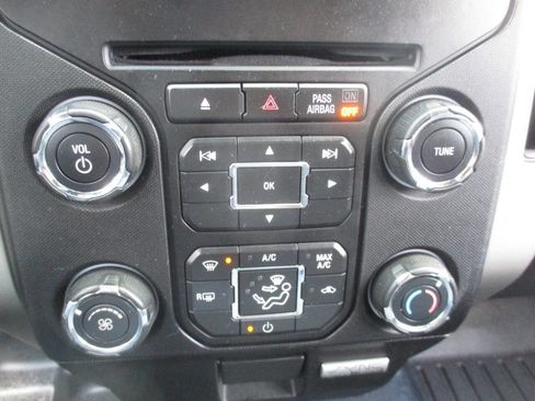 Used 2014 Ford F150 XLT w/ Equipment Group 302A Luxury AWD/4WD image 35