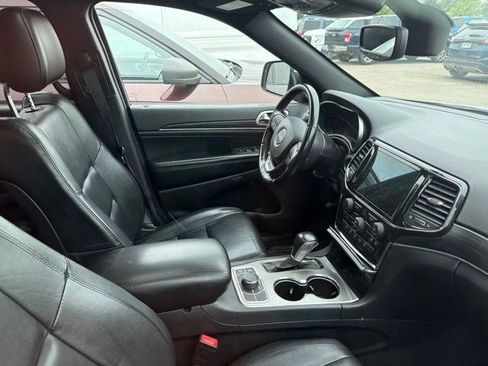 Used 2021 Jeep Grand Cherokee Limited AWD/4WD image 9