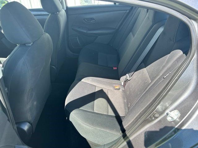 Used 2024 Nissan Sentra SV FWD image 39